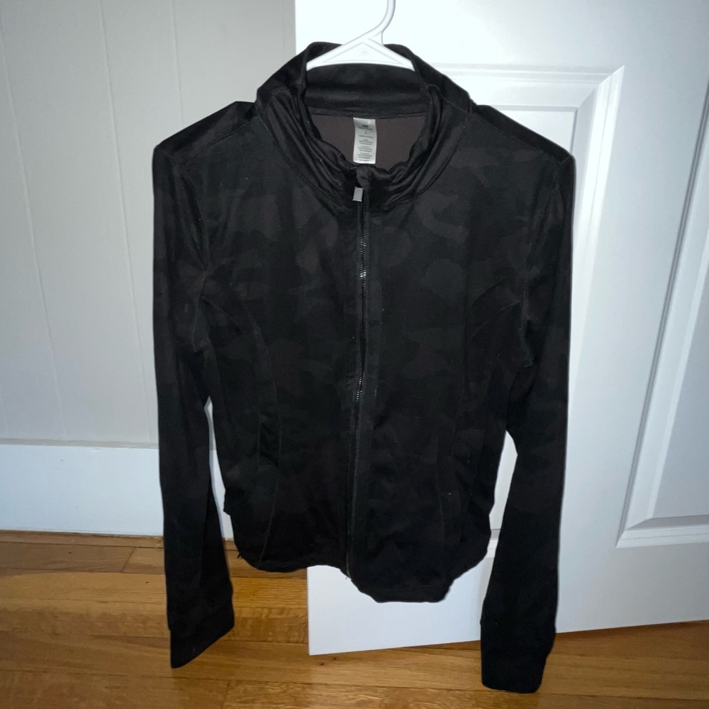 90 degree zip up jacket